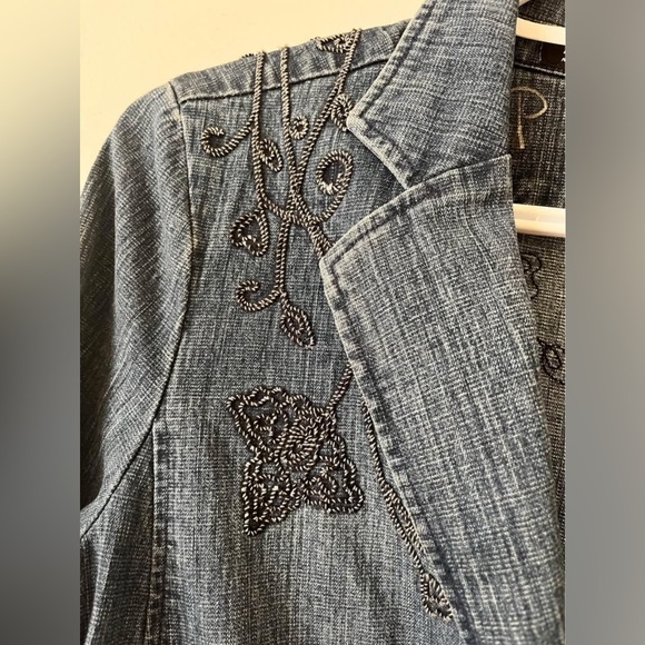 Embroidered Denim Jacket - Picture 4 of 4